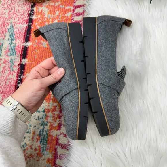 Dr. Scholl's Gray Black Fabric Slip On Platform Loafers 9 Preppy Business Casual - Picture 7 of 10